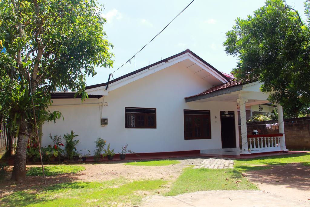 Hotel Mirissa White House Extérieur photo